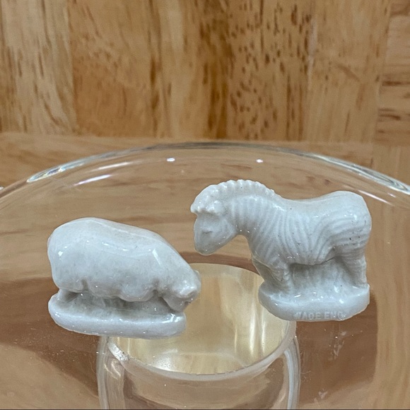 Vintage Lot WADE England Whimsies Miniature Animals Mini Figurine - Picture 5 of 14